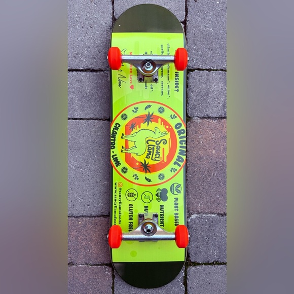 Saucy Lama Complete Custom Skateboard (NEW) 8.0” Stage 11 Independent 139 Trucks - Picture 4 of 11